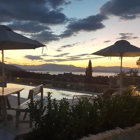 شقة The Corfu Cocoon Faiakes